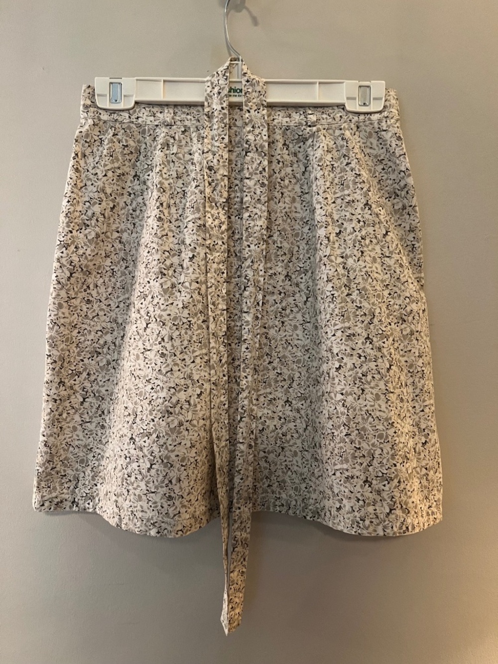 A-Line Anne Klein Summer Skirt W/ Belt -- Size 4